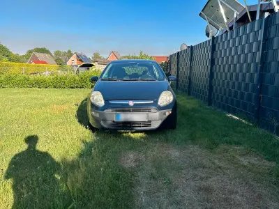 Gebraucht Fiat Punto Evo 105 PS (77 kW) 2010 Blau Kleinwagen