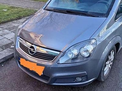 Gebraucht Opel Zafira 147 PS (108 kW) 2005 Van / Kleinbus