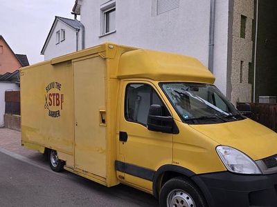 Gelb Gebraucht 2010 Iveco Daily Van / Kleinbus | 12.990 €