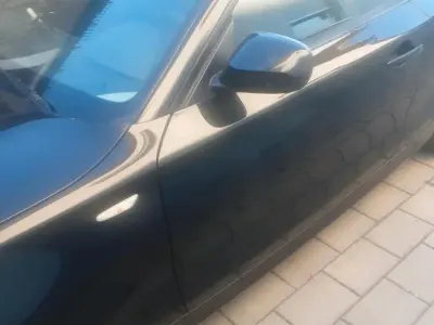 Gebraucht BMW 116 122 PS (89 kW) 2010 Schwarz Kleinwagen