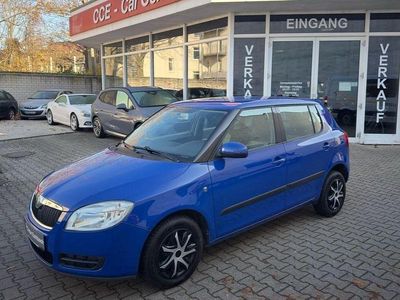 Blau Gebraucht 2008 Skoda Fabia Ambiente Kleinwagen | 3.990 € (Etwas zu teuer)