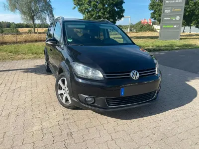 Gebraucht VW Touran Cross 170 PS (125 kW) 2012 Schwarz Van / Kleinbus