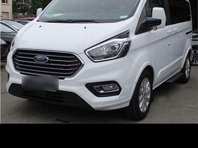 Weiß Gebraucht 2023 Ford Tourneo Van / Kleinbus | 35.500 € (Superpreis)