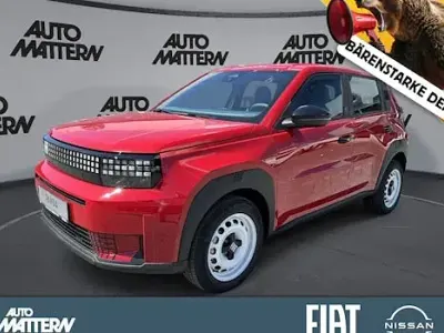 Usata Fiat Grande Panda Red 83 kW (113 CV) 2025 Rosso Utilitaria