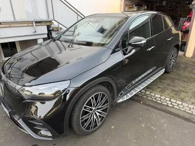 Gebraucht Mercedes EQE350 AMG Line Premium 214 kW (292 PS) 2023 Schwarz SUV