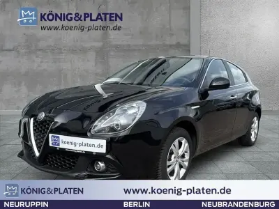 Gebraucht Alfa Romeo Giulietta Super 120 PS (88 kW) 2018 Colore esterno alfa schwarz Kleinwagen