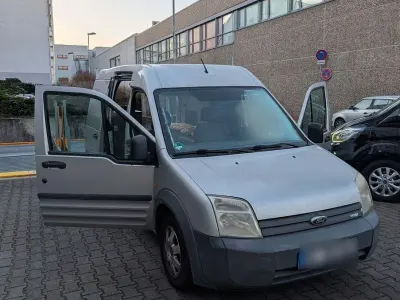 Gebraucht Ford Tourneo Connect 110 PS (80 kW) 2008 Silber Van / Kleinbus