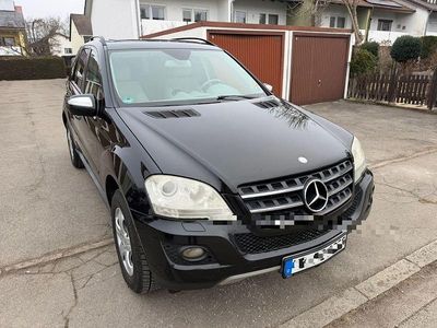 Schwarz Gebraucht 2010 Mercedes ML350 SUV | 6.900 €