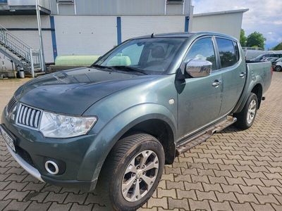 gebraucht Mitsubishi L200 Intense Doppelkabine 4WD AHK*Klima