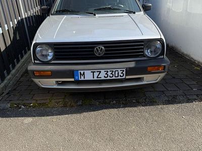 Gebraucht VW Golf III 90 PS (66 kW) 1991 Silber Kleinwagen