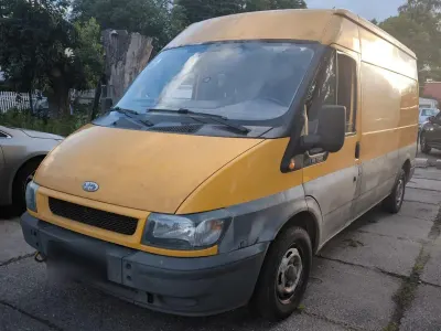 Gebraucht Ford Transit Tourneo 85 PS (62 kW) 2026 Gelb Van / Kleinbus