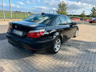 Gebraucht BMW 525 197 PS (144 kW) 2026 Schwarz Limousine