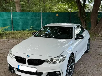 Gebraucht BMW 425 M Sport 218 PS (160 kW) 2016 Weiß Coupé