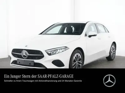 Gebraucht Mercedes A180 Progressive 136 PS (100 kW) 2025 Weiß Limousine
