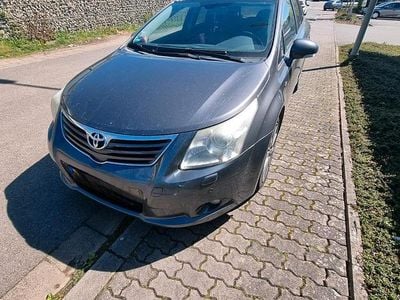 Usata Toyota Avensis Executive 177 CV (130 kW) 2010 Grigio Station wagon
