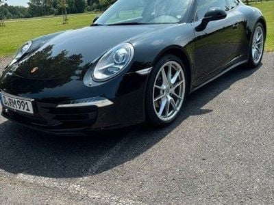 Porsche 911 Carrera 4