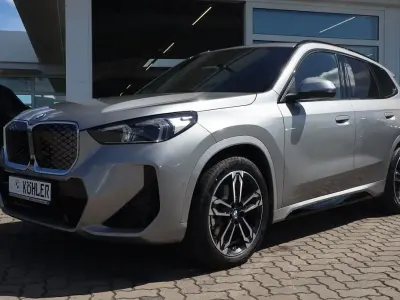 Gebraucht BMW iX1 M Sport 230 kW (313 PS) 2026 Spacesilber metallic SUV
