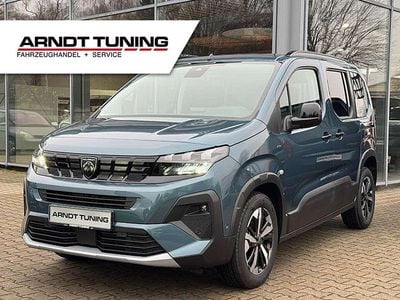 Neu Peugeot Rifter GTi 131 PS (96 kW) 2025 Kiamablau metalliclackierung Van / Kleinbus