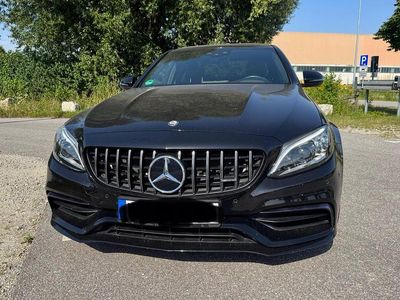 Mercedes C63 AMG