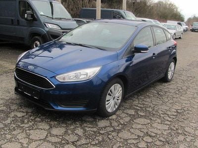 Gebraucht Ford Focus 101 PS (74 kW) 2016 Blau Limousine