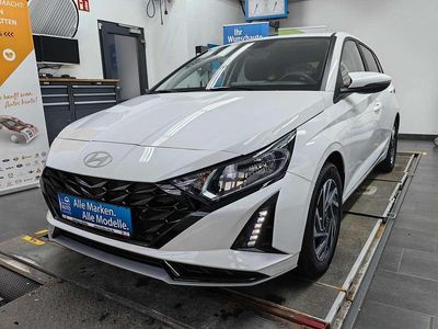 Neu Hyundai i20 Trend 90 PS (66 kW) 2026 Atlas white / sol Kleinwagen