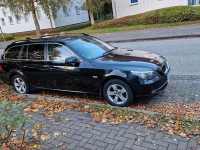 BMW 525