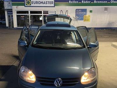 Gebraucht 2005 VW Golf IV | 3.300 €