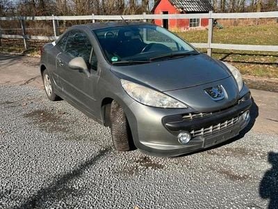 Gebraucht Peugeot 207 CC 120 PS (88 kW) 2008 Grau Cabrio