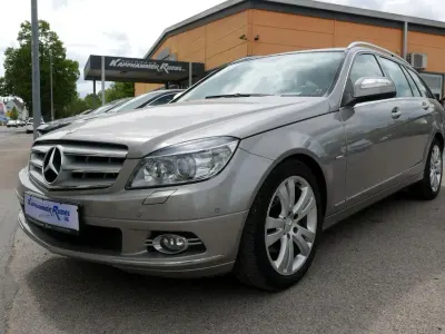 Używany Mercedes C230 Avantgarde 204 KM (150 kW) 2008 Srebrny Kombi