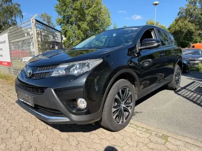 Gebraucht Toyota RAV4 Edition 150 PS (110 kW) 2014 Schwarz SUV