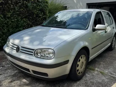 Gebraucht VW Golf IV 75 PS (55 kW) 1999 Silber Kleinwagen