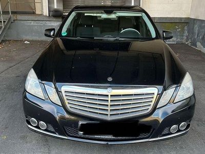 Mercedes E220