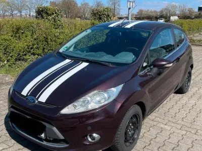 Usata Ford Fiesta Titanium 86 CV (63 kW) 2009 Utilitaria