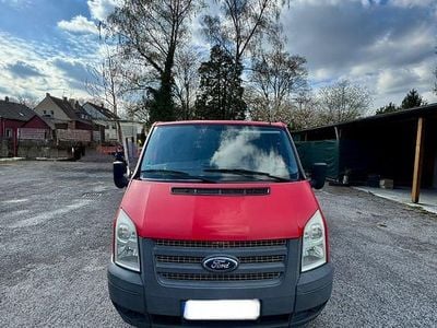Gebraucht Ford Transit 140 PS (102 kW) 2013 Rot Van / Kleinbus
