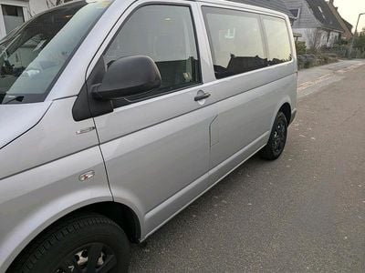 Gebraucht VW Transporter 105 PS (77 kW) 2010 Silber Van