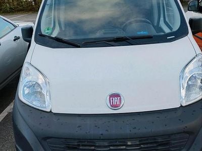 Gebraucht Fiat Fiorino 80 PS (58 kW) 2021 Weiß Van / Kleinbus