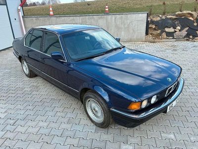 Second-hand BMW 730 188 CP (138 kW) 1988 Albastru Berlinǎ
