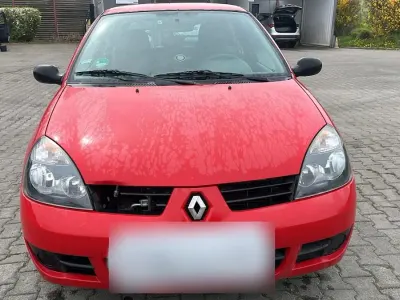 Usata Renault Clio II Campus 55 CV (40 kW) 2009 Rosso Utilitaria