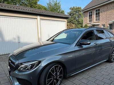 Gebraucht Mercedes C43 AMG AMG 367 PS (269 kW) 2017 Grau Limousine