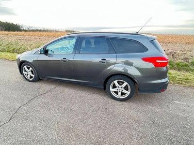 gebraucht Ford Focus Turnier/ AHK/ Automatik/ TÜV neu/ 1.5 Diesel