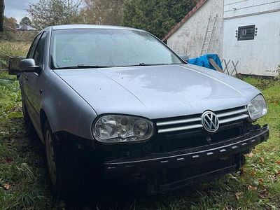 VW Golf IV