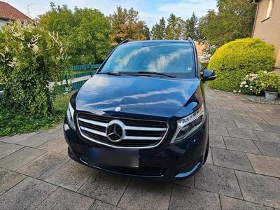 Mercedes V250