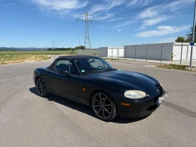 Gebraucht Mazda MX5 110 PS (80 kW) 1998 Schwarz Cabrio