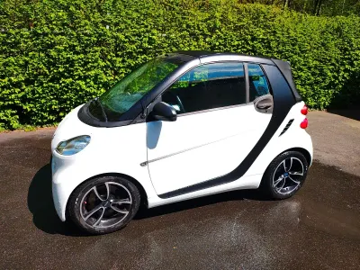 Gebraucht Smart ForTwo Cabrio Passion 71 PS (52 kW) 2012 Weiß Cabrio