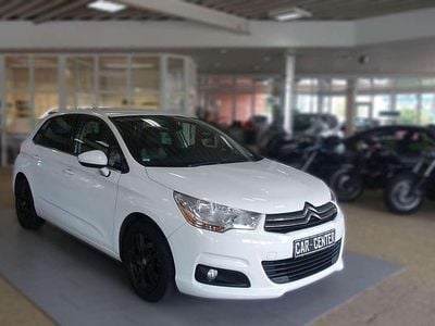 Gebraucht Citroën C4 SELECTION 95 PS (69 kW) 2012 Weiss banquise Limousine