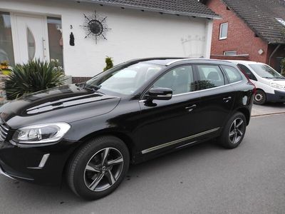 gebraucht Volvo XC60 D4 AWD Summum Geartronic Summum