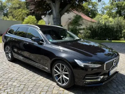 Gebraucht Volvo V90 Inscription 235 PS (172 kW) 2019 Schwarz Kombi