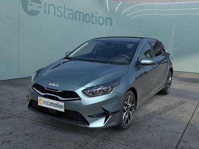 Neu Kia Ceed 140 PS (102 kW) 2025 Grau Kleinwagen