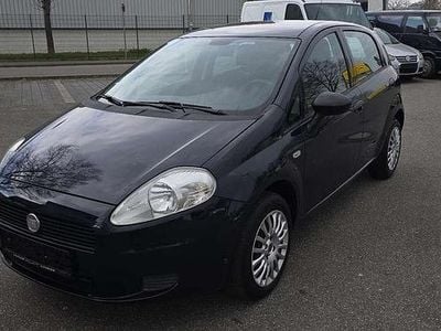 Gebraucht Fiat Grande Punto 65 PS (47 kW) 2010 Blau Kleinwagen