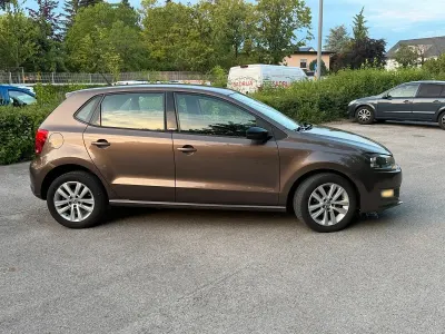 Gebraucht VW Polo Style 90 PS (66 kW) 2011 Braun Kleinwagen